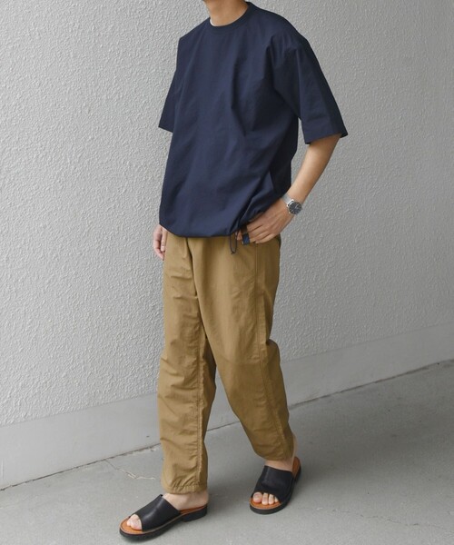 SHIPS any（シップス エニィ）の「SHIPS any:〈撥水/軽量/ストレッチ〉SOLOTEX(R) シアサッカー スピンドル Tシャツ(セットアップ対応)25SS◇（Tシャツ/カットソー・メンズ・ブラック/その他/ブラウン/ネイビー・SMALL/MEDIUM/LARGE）」の16枚目の写真