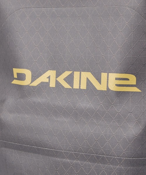 DAKINE（ダカイン）の「DAKINE メンズ CYCLONE DLX DRY BACKPACK 36L バックパック/リュック 【2025年春夏モデル】/ダカイン完全防水バックパック・リュックサック（バックパック/リュック・メンズ・グレー・FREE）」の6枚目の写真