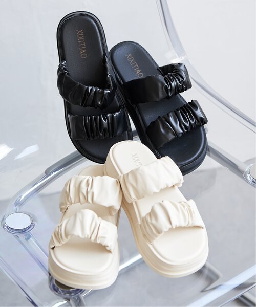 VENCEEXCHANGE（ヴァンスエクスチェンジ）の「ギャザーバンドサンダル（サンダル・レディース・ホワイト/ブラック・M/L）」の6枚目の写真