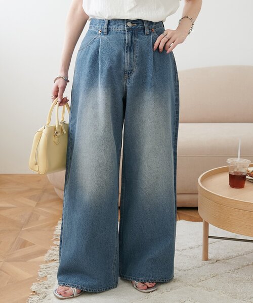 DISCOAT(ディスコート)の「ライトデニムワイドパンツ(デニムパンツ・レディース・ブルー・SMALL/MEDIUM/LARGE)」の12枚目の写真