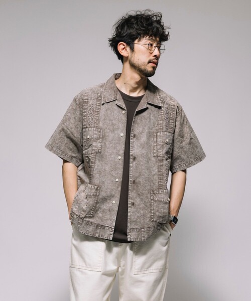 FREAK'S STORE(フリークスストア)の「フェード加工 キューバシャツ ショートスリーブ(シャツ/ブラウス・メンズ・チャコールグレー/ベージュ/ネイビー・MEDIUM/LARGE)」の7枚目の写真