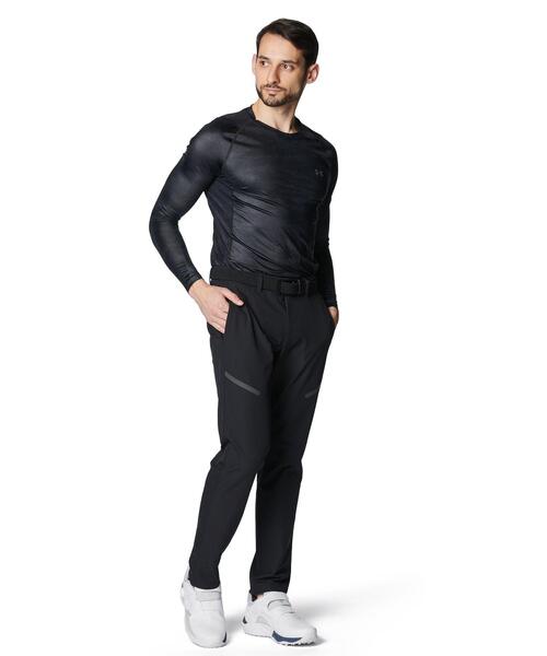 UNDER ARMOUR(アンダーアーマー)の「UAアイソチル フィッティド カモ ロングスリーブ クルーネック シャツ(ゴルフ/メンズ)(Tシャツ/カットソー・メンズ・ブラック・2XL/S/L/M/XL)」の4枚目の写真