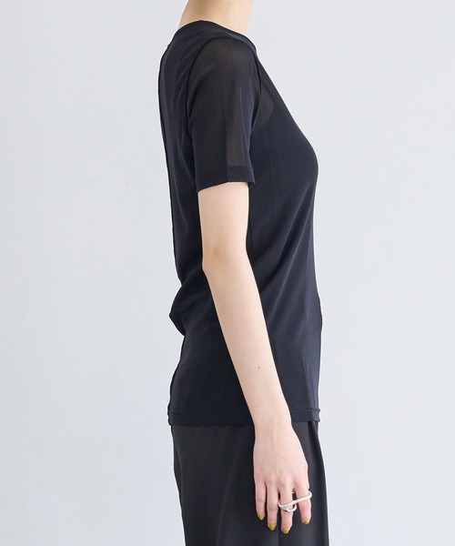 model：H166　着用サイズ：F