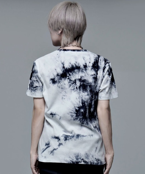 SILVER BULLET（シルバーバレット）の「『Bernings Sho/バーニングショー』ムラ染めテレコ半袖VネックTシャツ（Tシャツ/カットソー・メンズ・ブラック×ベージュ/ホワイト×ブラック・L/XL/M）」の4枚目の写真