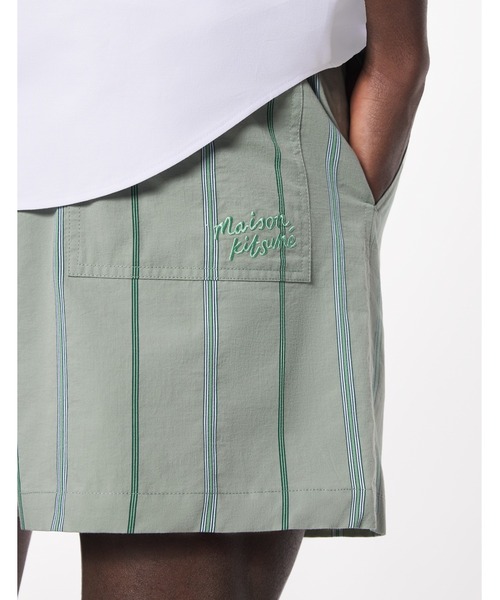 Maison Kitsune（メゾンキツネ）の「ELASTICATED SHORTS（その他パンツ・メンズ・ブルー系その他・40/38/42）」の2枚目の写真