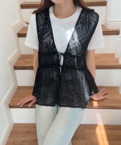 LAUIR（ラウアー）の「リボンフラワーレースベスト（ベスト・レディース・クリーム/ブラック/ホワイト・MEDIUM/LARGE/X-LARGE）」の21枚目の写真