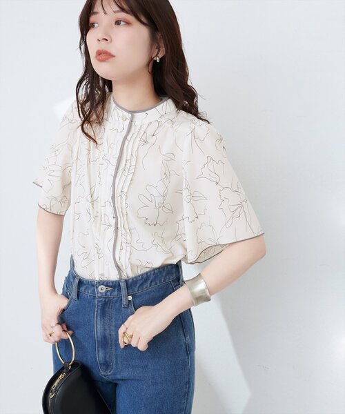 natural couture(ナチュラルクチュール)の「パイピングタックフレアスリーブブラウス(シャツ/ブラウス・レディース・ベージュ/ネイビー/その他1/その他2/サックスブルー・FREE)」の10枚目の写真