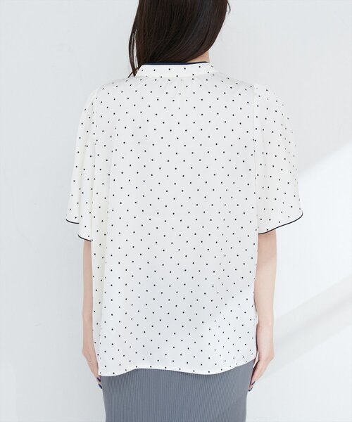 natural couture(ナチュラルクチュール)の「パイピングタックフレアスリーブブラウス(シャツ/ブラウス・レディース・ベージュ/ネイビー/その他1/その他2/サックスブルー・FREE)」の20枚目の写真