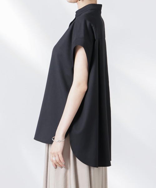 NANO universe（ナノユニバース）の「バンドカラーノースリーブシャツ（シャツ/ブラウス・レディース・ブルー/ブラック/ホワイト・FREE）」の19枚目の写真