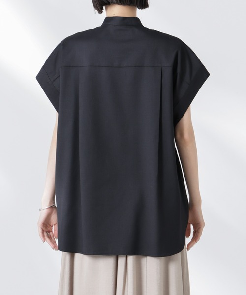 NANO universe（ナノユニバース）の「バンドカラーノースリーブシャツ（シャツ/ブラウス・レディース・ブルー/ブラック/ホワイト・FREE）」の9枚目の写真