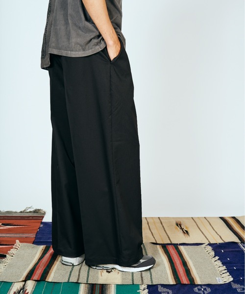SUNNY SPORTS(サニースポーツ)の「SUNNY SPORTS サニースポーツ / LIGHT TWILL BAGGY PANTS(スラックス・メンズ・ブラック/チャコールグレー・LARGE/MEDIUM)」の5枚目の写真