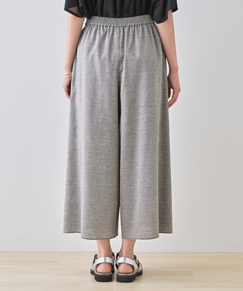 INDIVI(インディヴィ)の「【洗える/清涼感◎】ワイドフレアパンツ/スカーチョ(その他パンツ・レディース・ブラック/ナチュラル/ライトグレー・40/38/36/03/05/15 /13)」の19枚目の写真