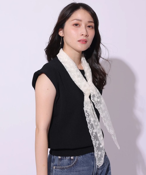 Apuweiser-riche（アプワイザーリッシェ）の「レーススカーフ付