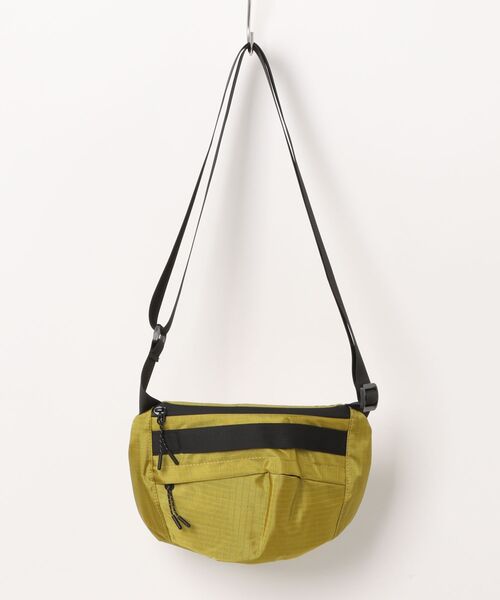 STYLEBLOCK（スタイルブロック）の「ナイロンショルダーバッグ（ショルダーバッグ・レディース・ブルー/グレー/ブラック/ネイビー/イエロー/グリーン・FREE）」の11枚目の写真