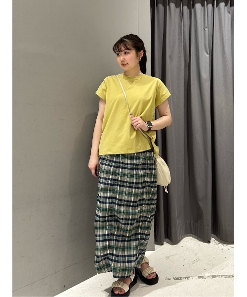 CRAFT STANDARD BOUTIQUE(クラフトスタンダードブティック)の「カットクレープクルーネックTee(Tシャツ/カットソー・レディース・ホワイト/ブラウン/イエロー/オレンジ/ブラック/パープル・FREE)」の8枚目の写真