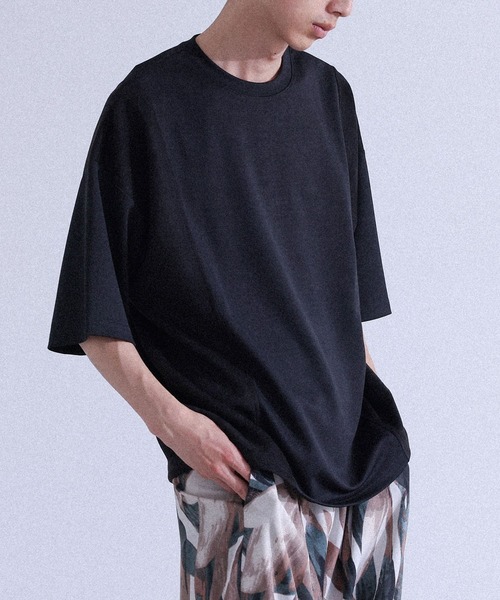 MDR(エムディアール)の「フェイクスエード切替半袖Tシャツ(Tシャツ/カットソー・メンズ・グレー/ブラック・L/M)」の3枚目の写真