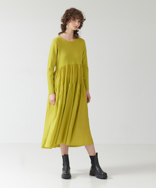 DESIGNWORKS（デザインワークス）の「ティアードロングワンピース（ワンピース・レディース・ライム/ネイビー・38）」の4枚目の写真