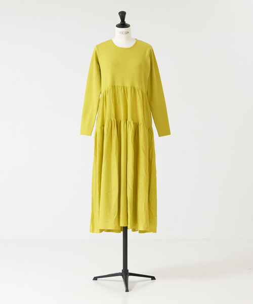 DESIGNWORKS（デザインワークス）の「ティアードロングワンピース（ワンピース・レディース・ライム/ネイビー・38）」の9枚目の写真