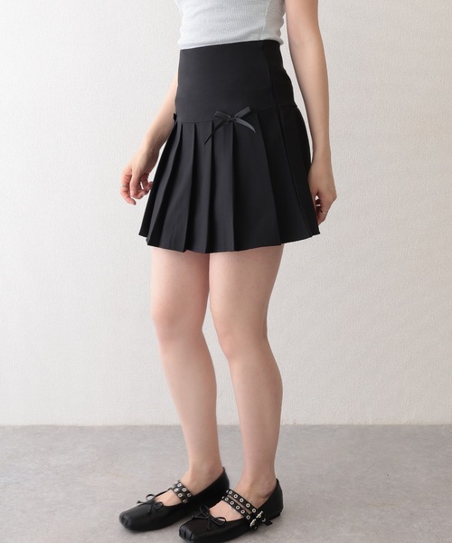 Lace Ladies(レースレディース)の「ハイウエスト フロント サイド リボン プリーツ スカート(スカート・レディース・ブラック・S/M/L/XL)」の11枚目の写真