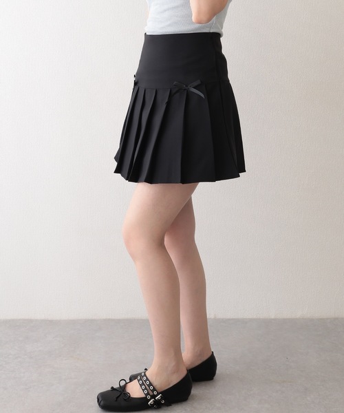 Lace Ladies(レースレディース)の「ハイウエスト フロント サイド リボン プリーツ スカート(スカート・レディース・ブラック・S/M/L/XL)」の12枚目の写真
