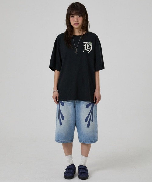 HOODHOOD(フッドフッド)の「【UNISEX】HOODHOOD/Alien Hands ショートパンツ(デニムパンツ・レディース・ブルー・MEDIUM/LARGE/X-LARGE)」の8枚目の写真