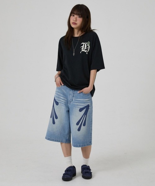 HOODHOOD(フッドフッド)の「【UNISEX】HOODHOOD/Alien Hands ショートパンツ(デニムパンツ・レディース・ブルー・MEDIUM/LARGE/X-LARGE)」の7枚目の写真