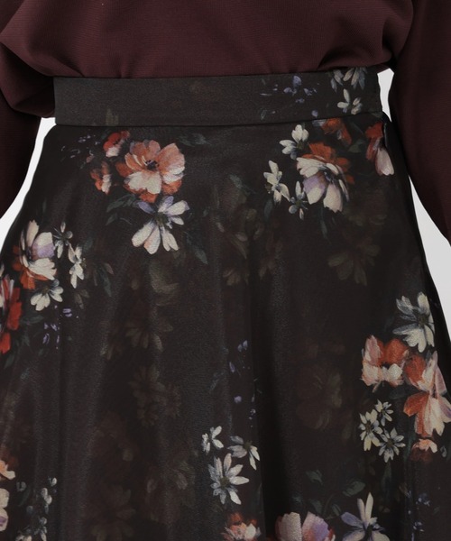 STRAWBERRY-FIELDS（ストロベリーフィールズ）の「ビタースイートガーデン_プリントフレアースカート（スカート・レディース・ダークブラウン・1/2）」の10枚目の写真