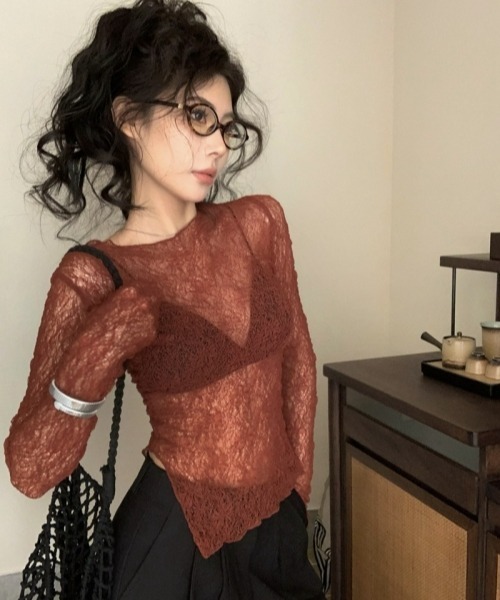 gossip！ロサンゼルス（ゴシップロサンゼルス）の「【Y2Kガーリー】レトロレース透け感長袖クルーネックTシャツ（シャツ/ブラウス・レディース・オフホワイト/ブラウン/ブラック・FREE）」の19枚目の写真