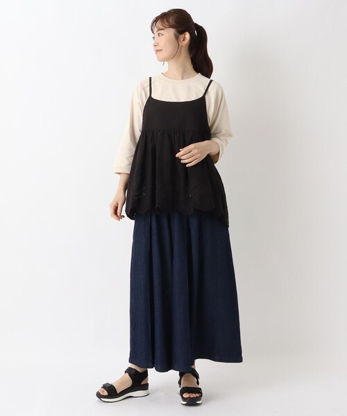 one'sterrace(ワンズテラス)の「スカラップ刺繍 キャミソール(シャツ/ブラウス・レディース・ブラック系8/アイボリー系8・02)」の11枚目の写真