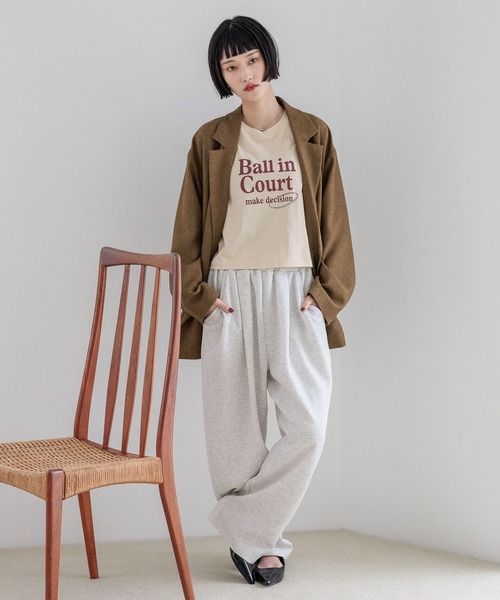 LOWRYS FARM（ローリーズファーム）の「ショートロゴフレンチスリーブ　580984（Tシャツ/カットソー・レディース・チャコールグレー/ベージュ/オフホワイト・FREE）」の4枚目の写真