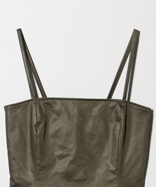 ATTISESSION（アティセッション）の「＜ATTISESSION＞レザーライク ビスチェ（その他トップス・レディース・ブラック/オリーブ・FREE）」の10枚目の写真