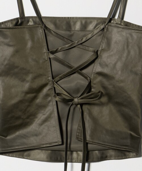 ATTISESSION（アティセッション）の「＜ATTISESSION＞レザーライク ビスチェ（その他トップス・レディース・ブラック/オリーブ・FREE）」の12枚目の写真