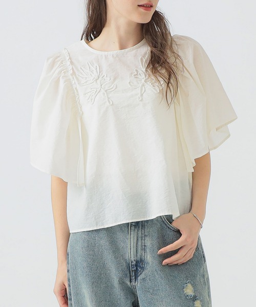 B:MING by BEAMS（ビーミングバイビームス）の「【手洗いOK】コード刺繍 ブラウス（S～M）（シャツ/ブラウス・レディース・オフホワイト/パープル系その他5/ブラウン・SMALL/MEDIUM）」の2枚目の写真