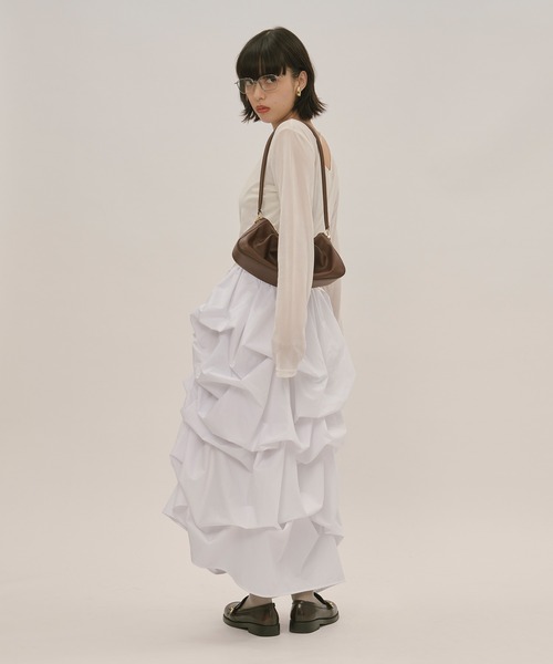 loin nuit（ロワンニュイ）の「velours long sleeve tops / ベロアロングスリーブトップス（Tシャツ/カットソー・レディース・グレー/アイボリー/ピンク/ブラック/ボルドー/ブラウン・FREE）」の20枚目の写真