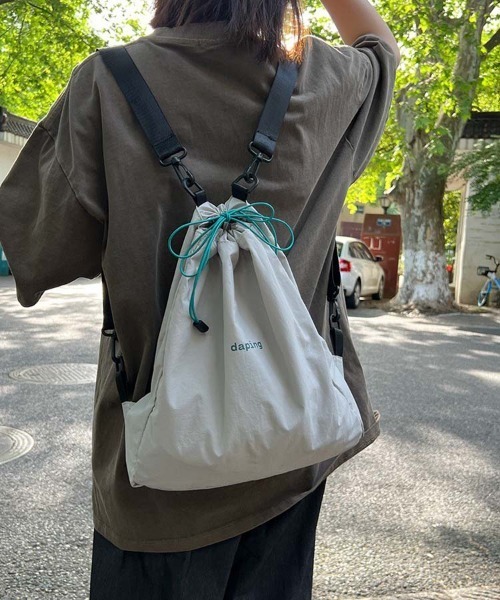WEGO(ウィゴー)の「WEGO/カラーロゴナップサック(内ポケット付き)(バックパック/リュック・レディース・グレー/ピンク・FREE)」の2枚目の写真