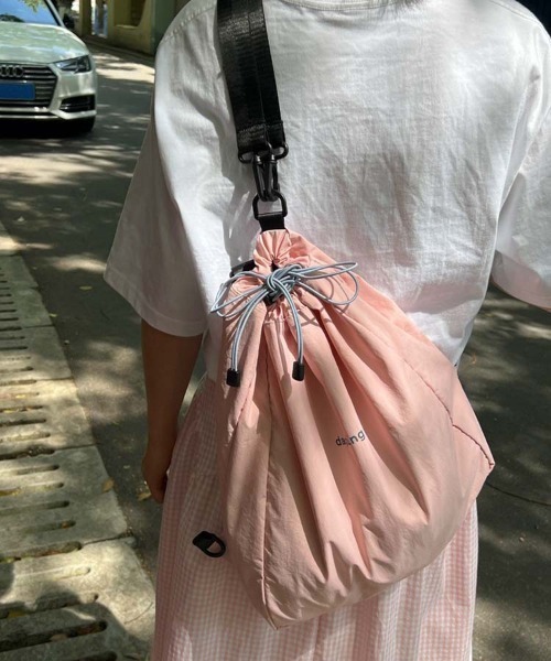 WEGO(ウィゴー)の「WEGO/カラーロゴナップサック(内ポケット付き)(バックパック/リュック・レディース・グレー/ピンク・FREE)」の14枚目の写真