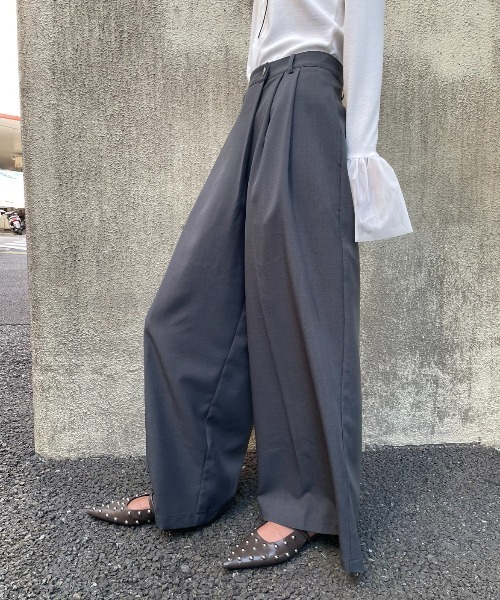AIC.(エーアイシー)の「アシンメトリーラップワイドパンツ(その他パンツ・レディース・ブラック/チャコールグレー・FREE)」の10枚目の写真