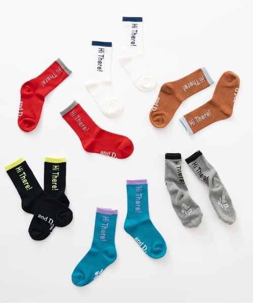 and D. petit main(アンドディープティマイン)の「【365D.】バイカラーロゴソックス/靴下(ソックス/靴下・キッズ・レッド/グレー/ブラック/ホワイト/キャメル/ターコイズブルー・S/M/L)」の8枚目の写真