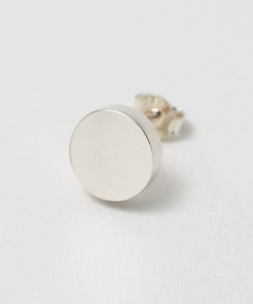 MARW UNITED ARROWS（マルゥ ユナイテッドアローズ）の「＜MARW UNITED ARROWS＞コイン モチーフ ピアス（ピアス（両耳用）・レディース・シルバー・FREE）」の3枚目の写真