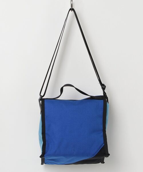 SAWINTO（ソイント）の「ATMOSPHERE MOUNTAINWORKS - LUNCH BAG w/STRAP（ショルダーバッグ・メンズ・その他1/その他2/その他3/その他4・ONE SIZE）」の5枚目の写真