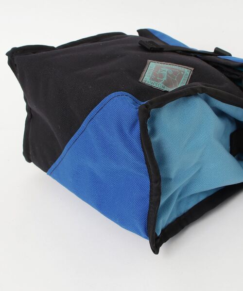 SAWINTO（ソイント）の「ATMOSPHERE MOUNTAINWORKS - LUNCH BAG w/STRAP（ショルダーバッグ・メンズ・その他1/その他2/その他3/その他4・ONE SIZE）」の6枚目の写真