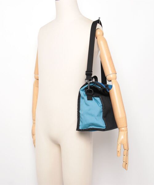 SAWINTO（ソイント）の「ATMOSPHERE MOUNTAINWORKS - LUNCH BAG w/STRAP（ショルダーバッグ・メンズ・その他1/その他2/その他3/その他4・ONE SIZE）」の9枚目の写真