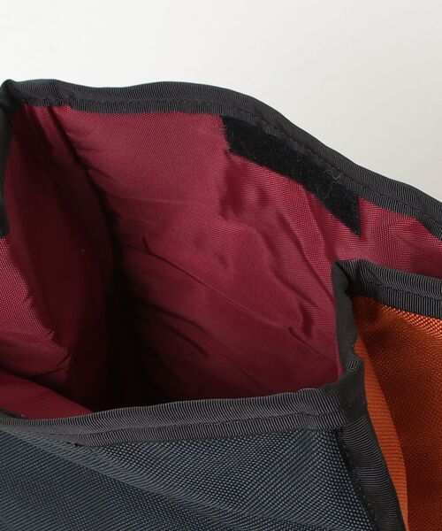 SAWINTO（ソイント）の「ATMOSPHERE MOUNTAINWORKS - LUNCH BAG w/STRAP（ショルダーバッグ・メンズ・その他1/その他2/その他3/その他4・ONE SIZE）」の10枚目の写真