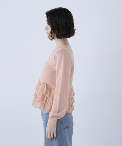 NATURAL BEAUTY BASIC（ナチュラルビューティーベーシック）の「◇ヘムフリルドッキングニット（ニット/セーター・レディース・ブラック/ベージュ/オフホワイト・FREE）」の6枚目の写真