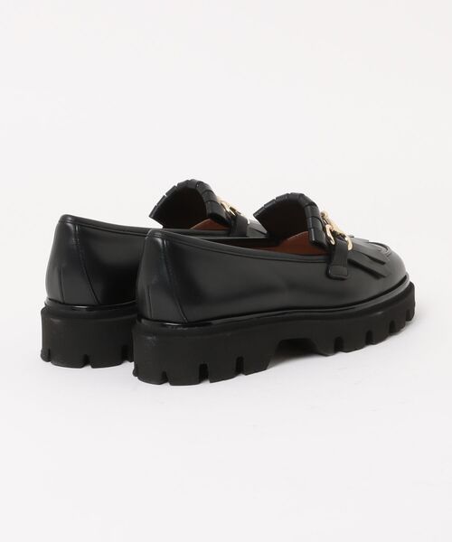 inter-chaussures(インターショシュール)の「【INTER-CHAUSSURES】ラウンドトウキルトビットローファー(I51633)(ローファー・レディース・ブラック/ブラウン・38/35/37/39/36)」の3枚目の写真