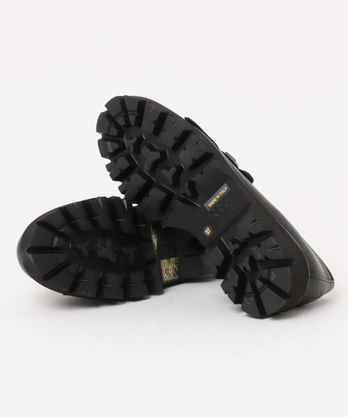 inter-chaussures(インターショシュール)の「【INTER-CHAUSSURES】ラウンドトウキルトビットローファー(I51633)(ローファー・レディース・ブラック/ブラウン・38/35/37/39/36)」の4枚目の写真
