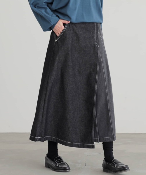 n'OrLABEL（ノアールレーベル）の「『配色アシメプリーツデニムスカート』（デニムスカート・レディース・ブルー/ブラック・1/2）」の17枚目の写真