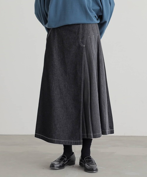 n'OrLABEL（ノアールレーベル）の「『配色アシメプリーツデニムスカート』（デニムスカート・レディース・ブルー/ブラック・1/2）」の13枚目の写真