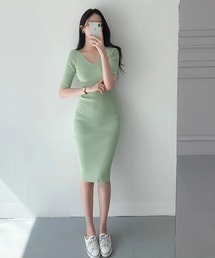 LUMIRA（ルミラ）の「V ネックリブ ニットワンピース（ワンピース）」