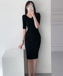 LUMIRA（ルミラ）の「V ネックリブ ニットワンピース（ワンピース）」